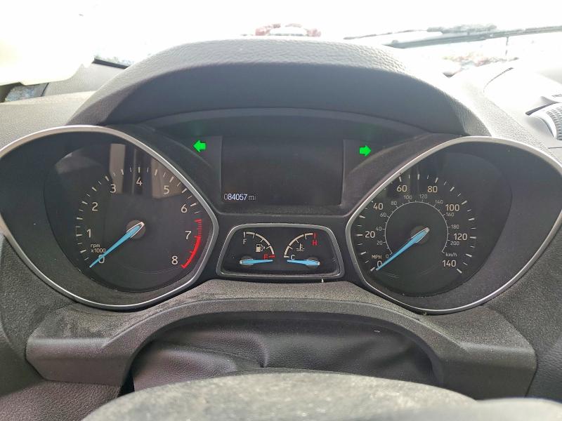 99360295 :رقم المزاد ، 1FMCU0JD3HUC26889 vin ، 2017 Ford Escape مزاد بيع