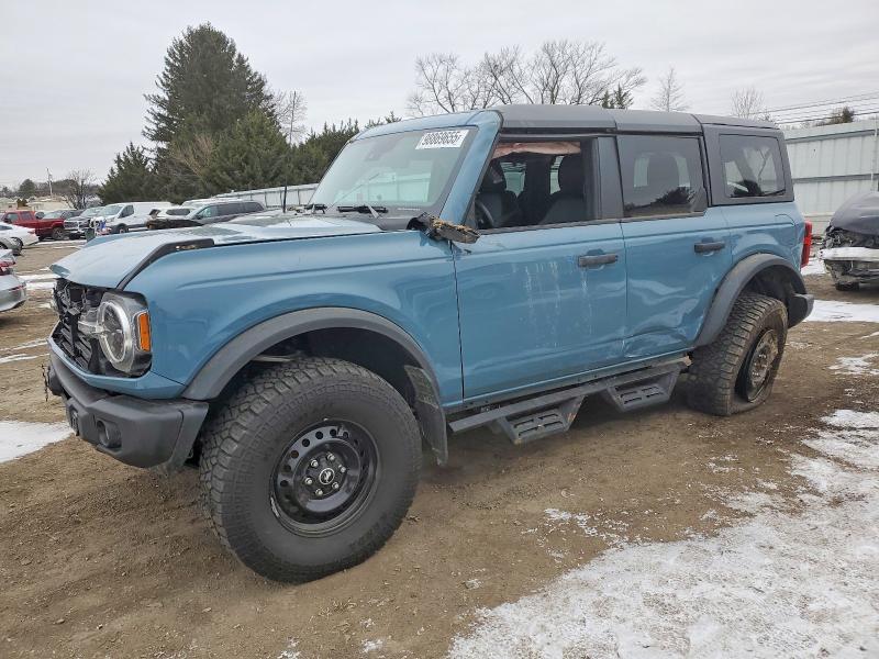 Продажа на аукционе авто 2022 Ford Bronco, vin: 1FMDE5BH2NLB61714, номер лота: 98869655
