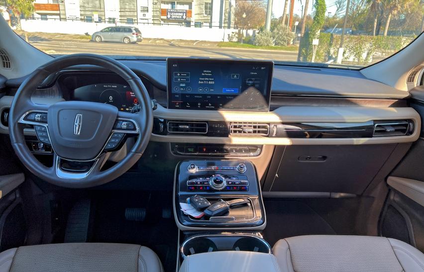 Продажа на аукционе авто 2023 Lincoln Nautilus R, vin: 2LMPJ6K91PBL11844, номер лота: 73623205
