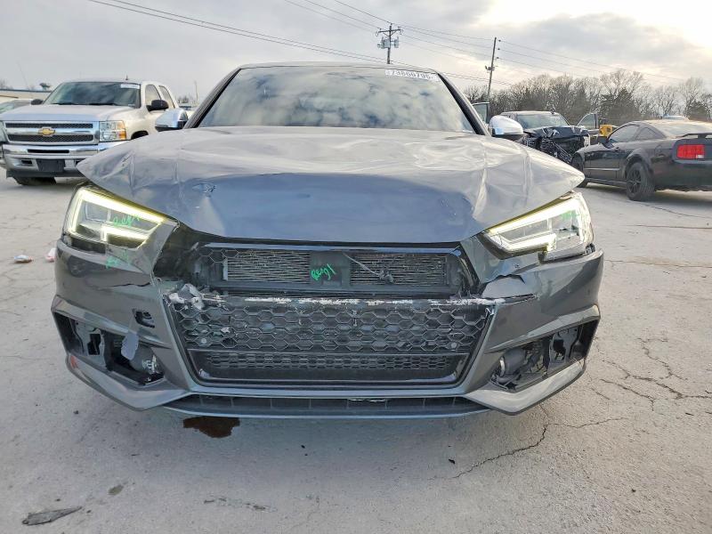 73866795 :رقم المزاد ، WAUC4AF49JA002212 vin ، 2018 Audi S4 مزاد بيع