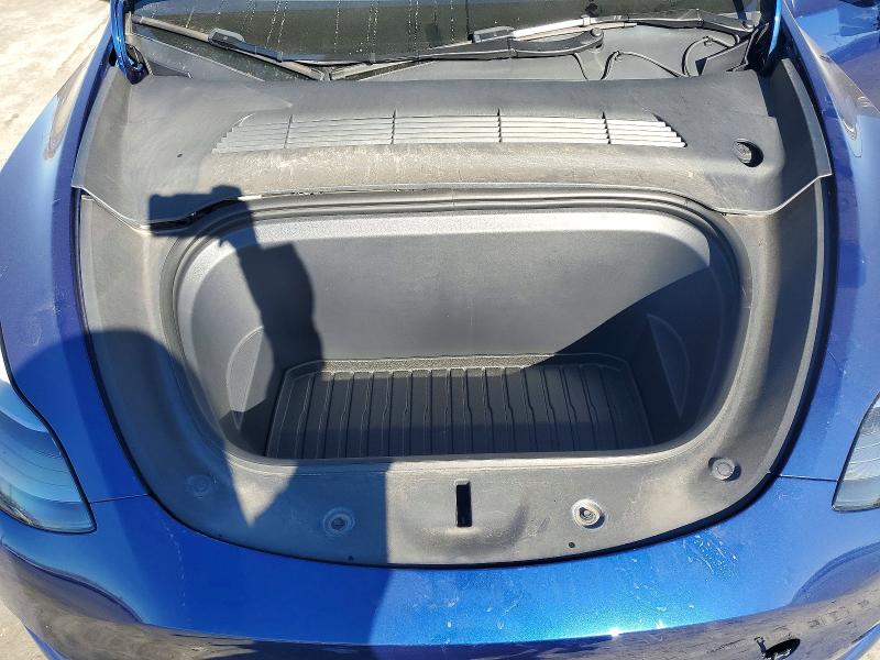 2024 Tesla Model Y მანქანა იყიდება აუქციონზე, vin: 7SAYGDEE1RF062924, აუქციონის ნომერი: 72892925