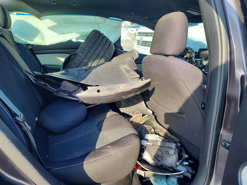 2015 Dodge Dart მანქანა იყიდება აუქციონზე, vin: 1C3CDFBB3FD142724, აუქციონის ნომერი: 75493385