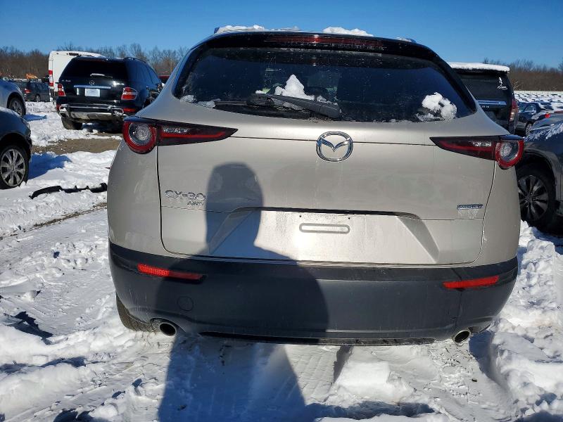 73689655 :رقم المزاد ، 3MVDMBCM9RM627062 vin ، 2024 Mazda Cx-30 مزاد بيع