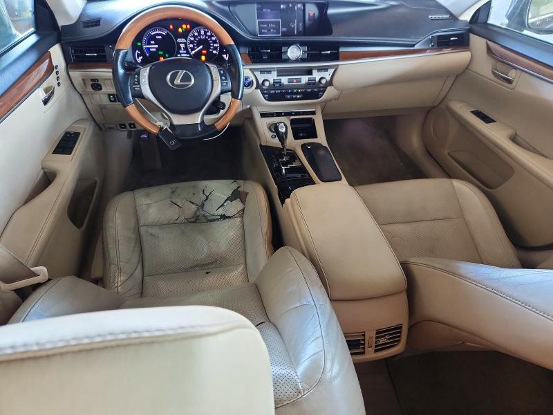 79800215 :رقم المزاد ، JTHBW1GGXF2085960 vin ، 2015 Lexus Es 300h Ba مزاد بيع