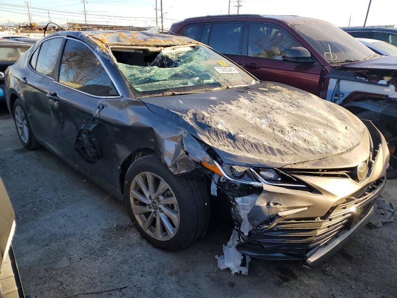 73263245 :رقم المزاد ، 4T1C11AK7PU105469 vin ، 2023 Toyota Camry مزاد بيع