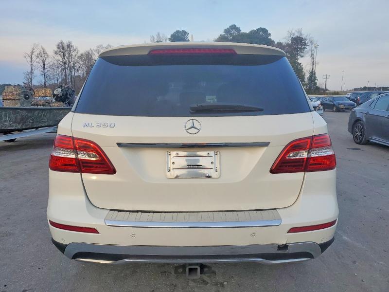 72518895 :رقم المزاد ، 4JGDA5JB8FA509683 vin ، 2015 Mercedes-benz Ml مزاد بيع