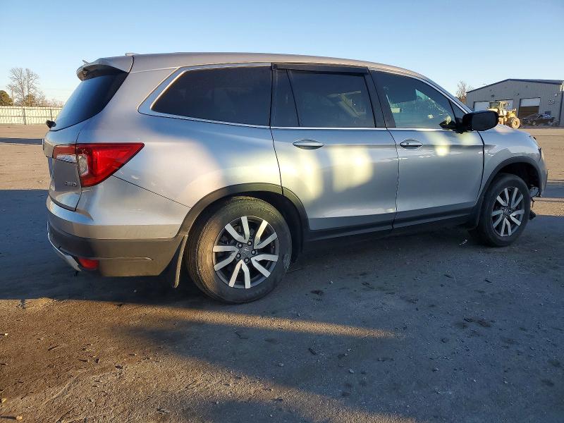 Продажа на аукционе авто 2019 Honda Pilot, vin: 5FNYF6H58KB047561, номер лота: 73545245