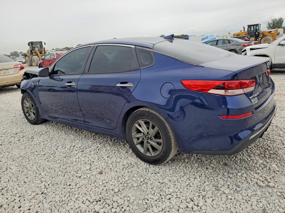 2019 Kia Optima მანქანა იყიდება აუქციონზე, vin: 5XXGT4L33KG319395, აუქციონის ნომერი: 75398795