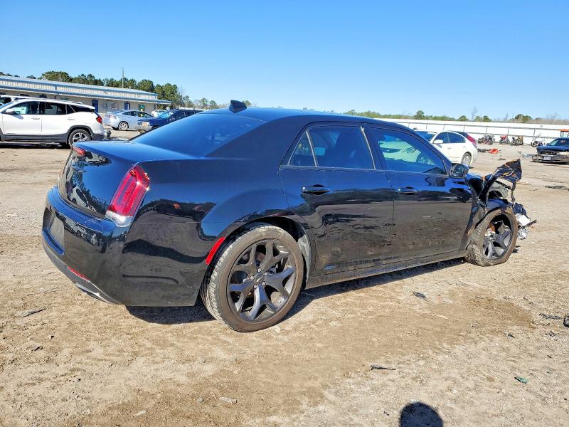 72543165 :رقم المزاد ، 2C3CCADG6PH677260 vin ، 2023 Chrysler 300 مزاد بيع