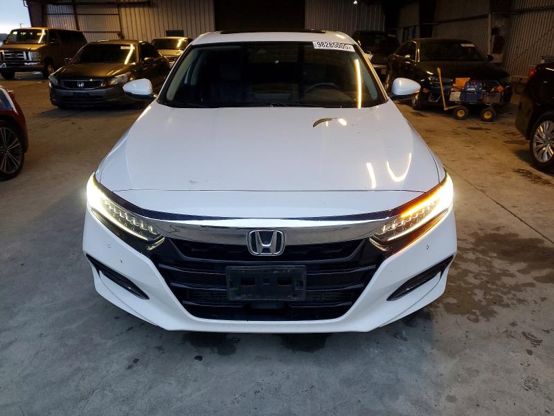 98285005 :رقم المزاد ، 1HGCV2F91KA021793 vin ، 2019 Honda Accord مزاد بيع