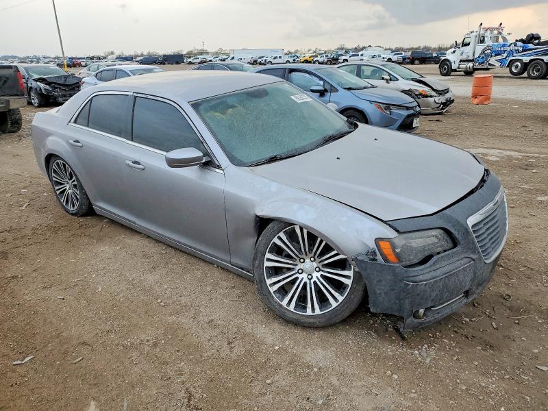 Продажа на аукционе авто 2014 Chrysler 300, vin: 2C3CCABG7EH120115, номер лота: 99266535