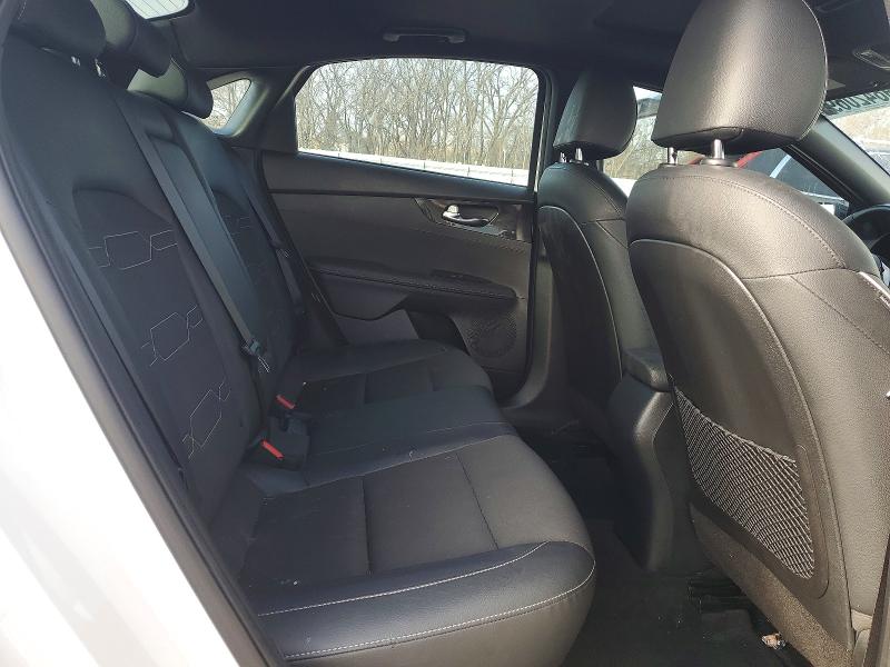 Продажа на аукционе авто 2022 Kia Forte, vin: 3KPF54AD5NE491880, номер лота: 98420695
