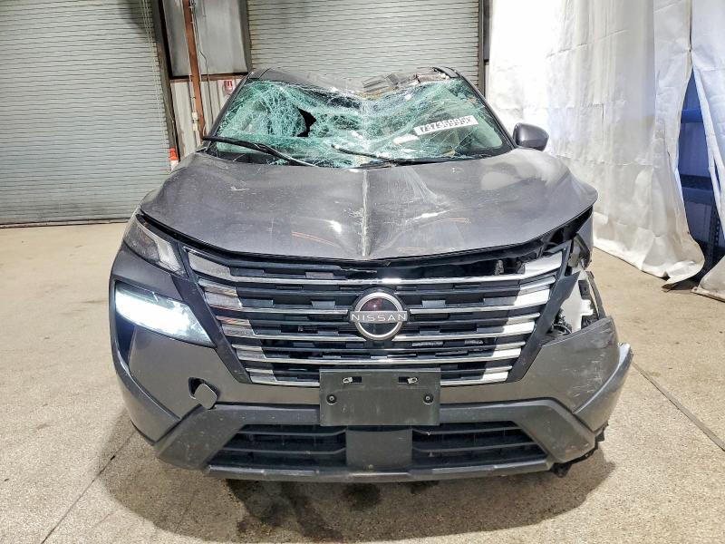 73736995 :رقم المزاد ، 5N1BT3BB3SC804631 vin ، 2025 Nissan Rogue Sv مزاد بيع