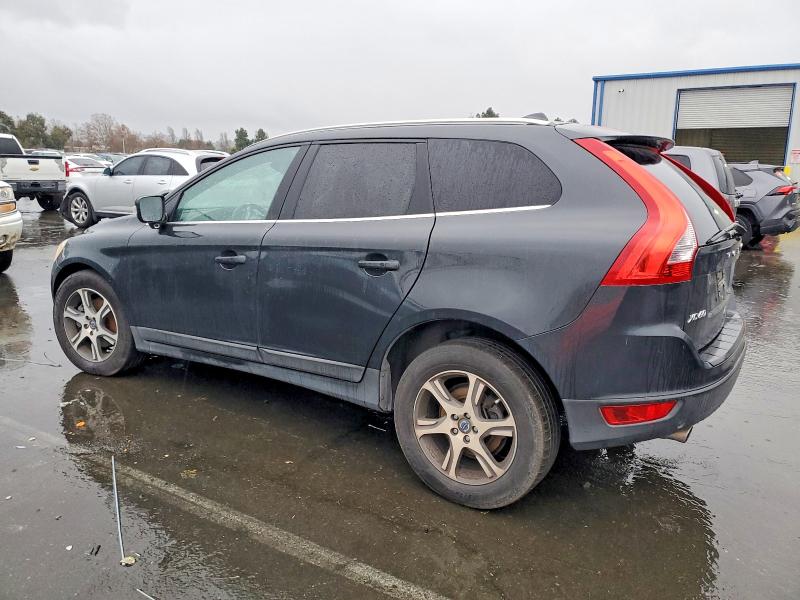 Продажа на аукционе авто 2013 Volvo Xc60 T6, vin: YV4902DZ0D2441243, номер лота: 99599465