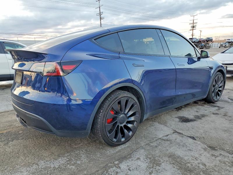 98722045 :رقم المزاد ، 7SAYGDEF1NF558549 vin ، 2022 Tesla Model Y مزاد بيع