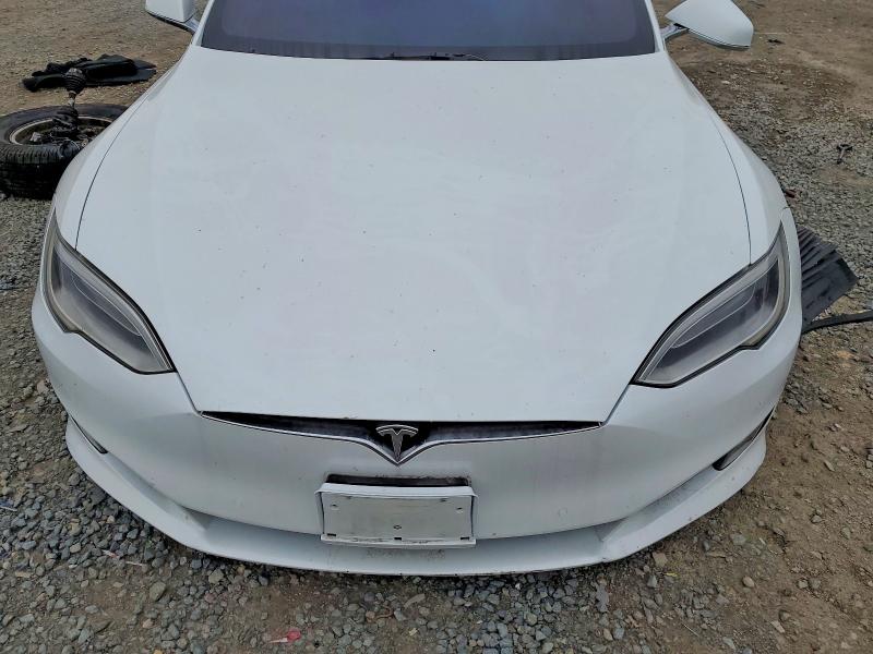 Продажа на аукционе авто 2018 Tesla Model S, vin: 5YJSA1E29JF275469, номер лота: 98885875