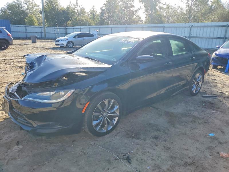 Auction sale of the 2016 Chrysler 200, vin: 1C3CCCBG5GN157699, lot number: 97811255