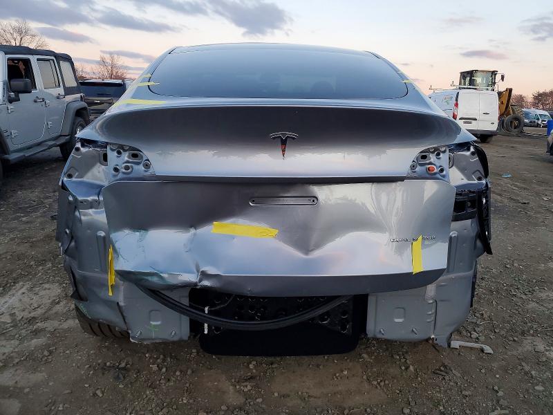 Продажа на аукционе авто 2025 Tesla Model Y, vin: 7SAYGDEE2SA361213, номер лота: 73471475