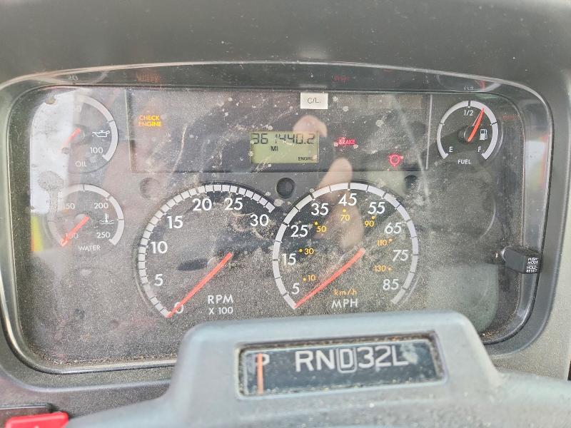Продаж на аукціоні авто 2009 Freightliner M2, vin: 1FVACWDU89HAF2392, номер лоту: 96764725