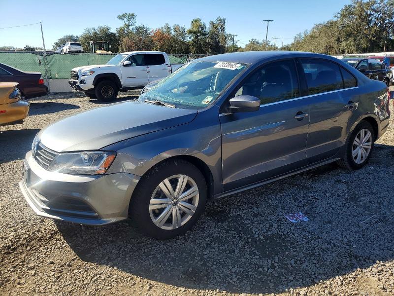 73330965 :رقم المزاد ، 3VW2B7AJ0HM392258 vin ، 2017 Volkswagen Jetta مزاد بيع