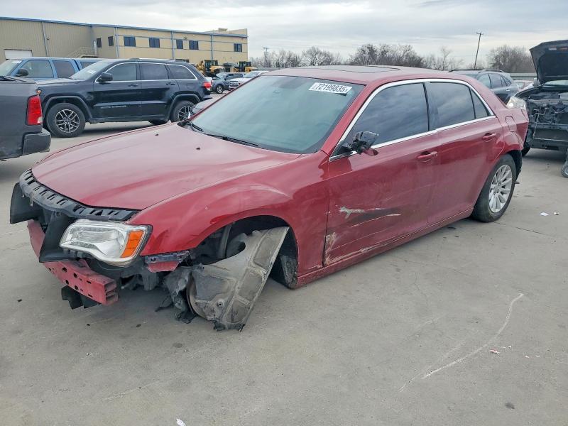 Продажа на аукционе авто 2013 Chrysler 300, vin: 2C3CCAAGXDH723074, номер лота: 72199835