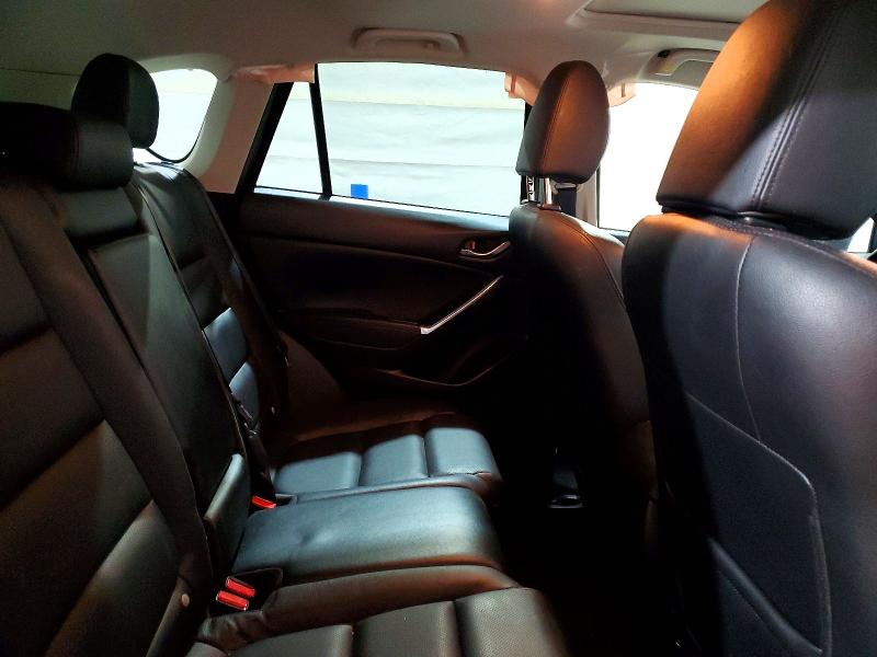 72111655 :رقم المزاد ، JM3KE4DY5G0899120 vin ، 2016 Mazda Cx-5 مزاد بيع