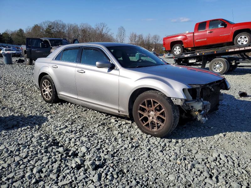 Продаж на аукціоні авто 2014 Chrysler 300, vin: 2C3CCAAG7EH264832, номер лоту: 98499725