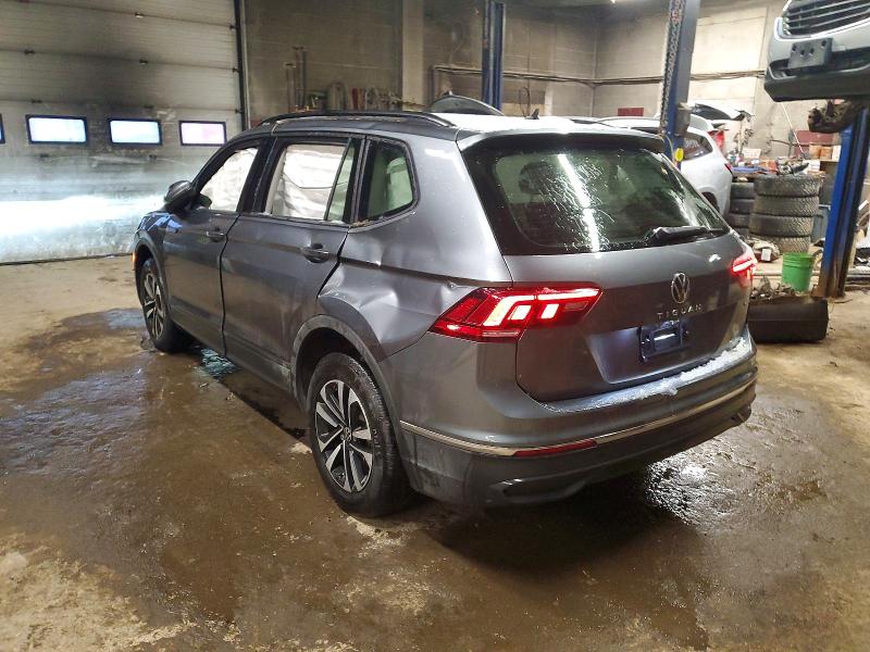 98181855 :رقم المزاد ، 3VV0B7AX1NM114934 vin ، 2022 Volkswagen Tiguan مزاد بيع