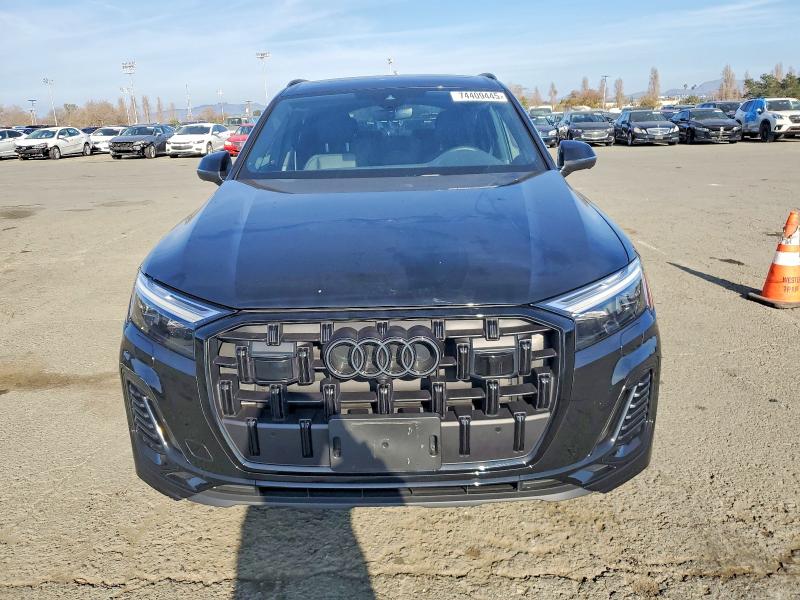 Продажа на аукционе авто 2025 Audi Q7, vin: WA1LCBF76SD003253, номер лота: 74409445