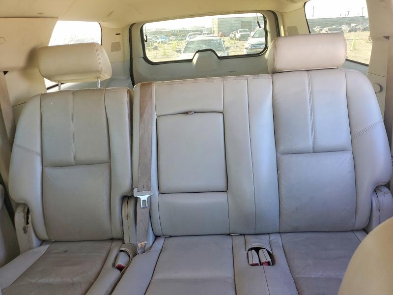Продаж на аукціоні авто 2008 Chevrolet Suburban, vin: 3GNFK16318G209189, номер лоту: 75068365