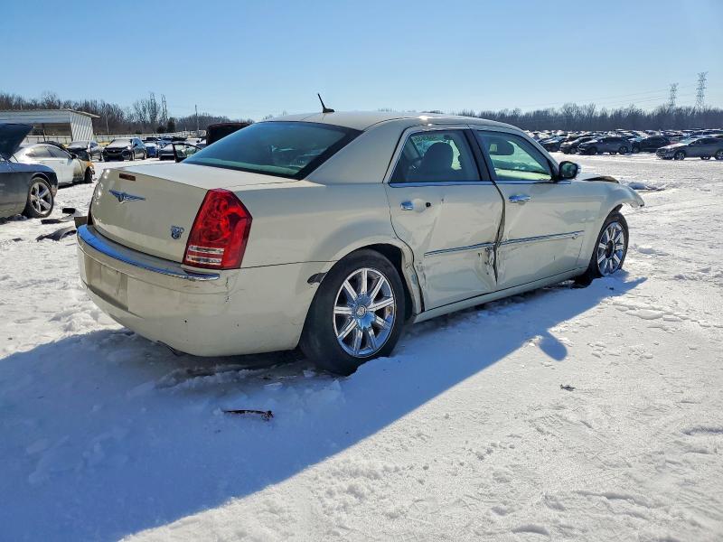 74583655 :رقم المزاد ، 2C3KA63H88H242251 vin ، 2008 Chrysler 300c مزاد بيع