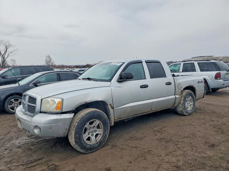 2006 Dodge Dakota მანქანა იყიდება აუქციონზე, vin: 1D7HW48N16S643971, აუქციონის ნომერი: 98078625
