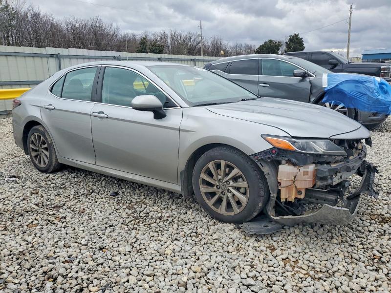 2022 Toyota Camry მანქანა იყიდება აუქციონზე, vin: 4T1C11AK1NU656753, აუქციონის ნომერი: 72230625