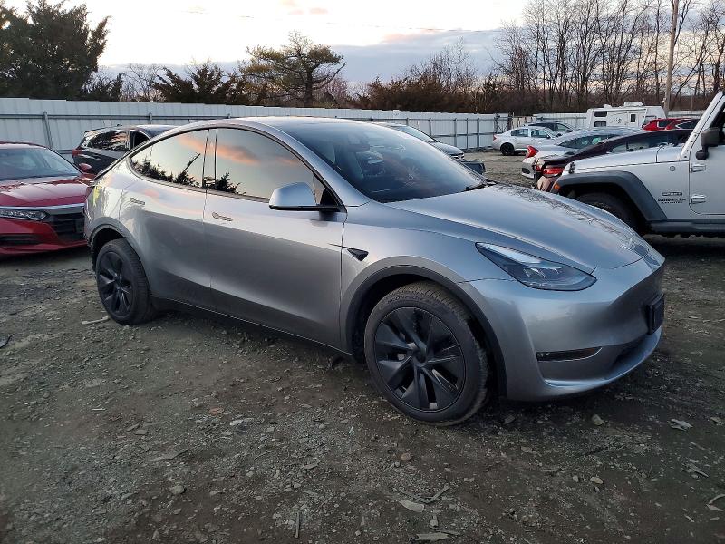 Продажа на аукционе авто 2025 Tesla Model Y, vin: 7SAYGDEE2SA361213, номер лота: 73471475