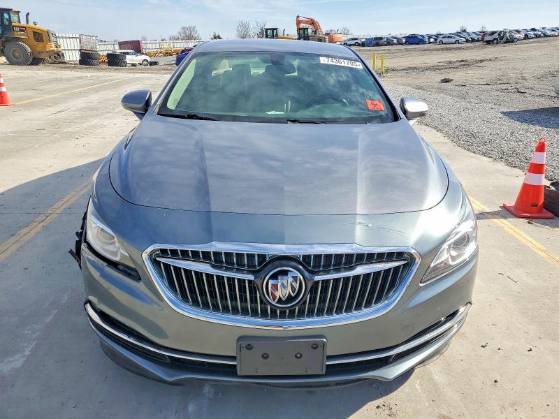 74361705 :رقم المزاد ، 1G4ZR5SS9KU108200 vin ، 2019 Buick Lacrosse مزاد بيع