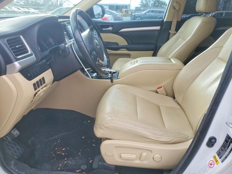 97075005 :رقم المزاد ، 5TDJGRFHXJS049707 vin ، 2018 Toyota Highlander مزاد بيع