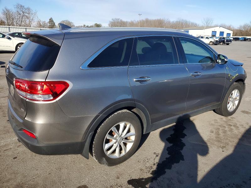 2018 Kia Sorento მანქანა იყიდება აუქციონზე, vin: 5XYPG4A31JG348833, აუქციონის ნომერი: 73024345
