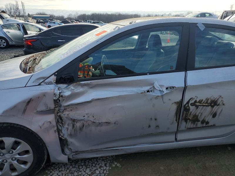 74498175 :رقم المزاد ، KMHCT4AE8HU249362 vin ، 2017 Hyundai Accent مزاد بيع