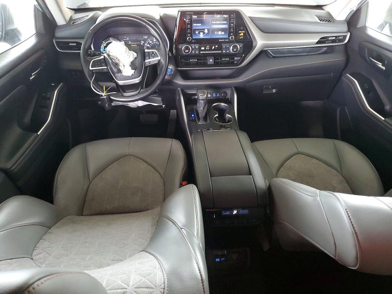 Продаж на аукціоні авто 2022 Toyota Highlander, vin: 5TDABRCH3NS552309, номер лоту: 99255715