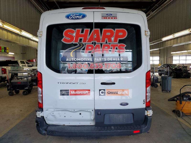49002996 :رقم المزاد ، 1FTYR1CM6GKB28030 vin ، 2016 Ford Transit مزاد بيع