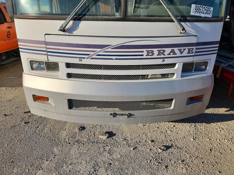 Продажа на аукционе авто 1998 Winnebago Brave, vin: 1GBLP37J7W3311574, номер лота: 98632585