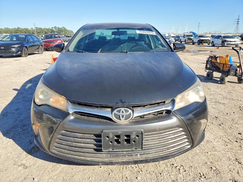 73405075 :رقم المزاد ، 4T1BF1FK2HU442588 vin ، 2017 Toyota Camry مزاد بيع