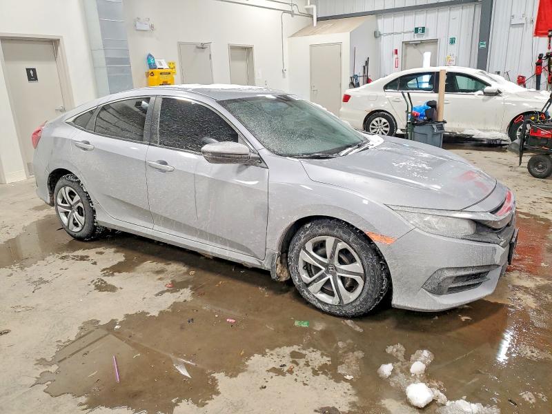 Продаж на аукціоні авто 2018 Honda Civic, vin: 2HGFC2F55JH001871, номер лоту: 74214245