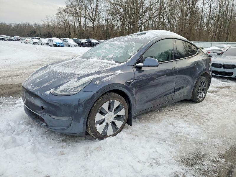 74821045 :رقم المزاد ، 5YJYGDEE8MF085123 vin ، 2021 Tesla Model Y مزاد بيع