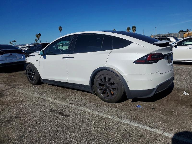 Продажа на аукционе авто 2022 Tesla Model X, vin: 7SAXCDE53NF363664, номер лота: 93851045