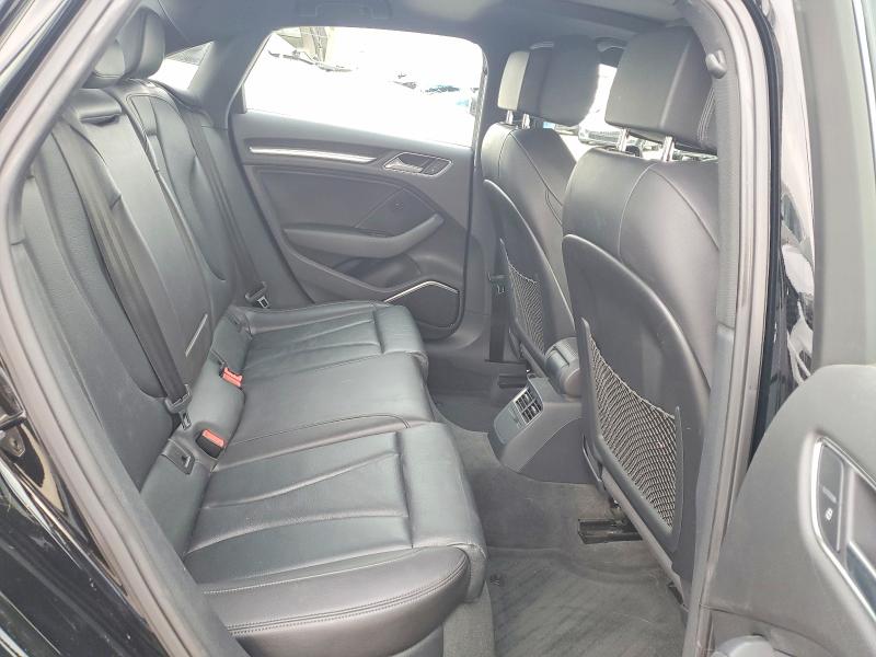 Продажа на аукционе авто 2018 Audi A3, vin: WAUJ8GFF1J1020770, номер лота: 96930485