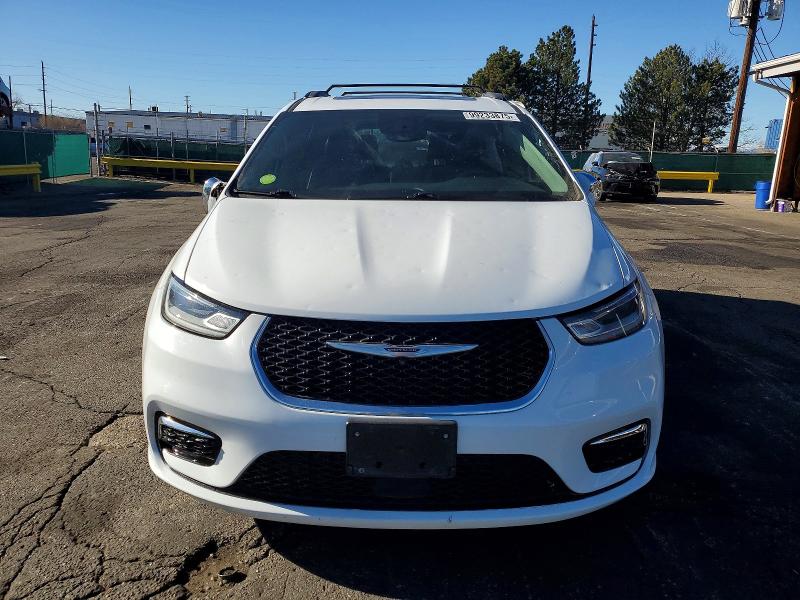 Продажа на аукционе авто 2022 Chrysler Pacifica, vin: 2C4RC1GG8NR124795, номер лота: 99233875