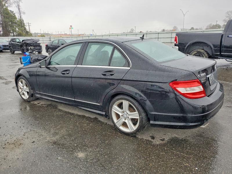 98755415 :رقم المزاد ، WDDGF5EB7BA451935 vin ، 2011 Mercedes-benz C مزاد بيع