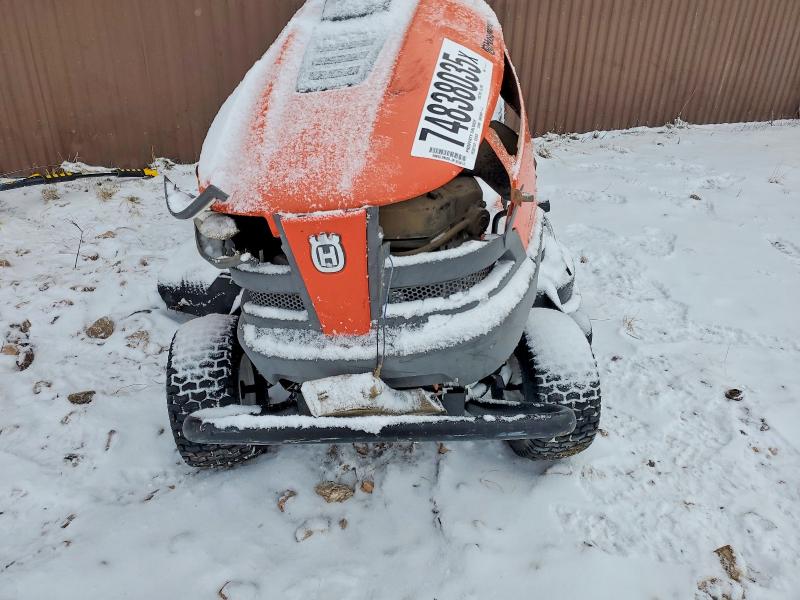 74838035 :رقم المزاد ، HUSQLAWNMOWER vin ، 2021 Husqvarna Lawnmower مزاد بيع