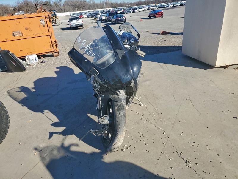 2024 Yamaha Yzfr1 მანქანა იყიდება აუქციონზე, vin: JYARN66E1RA004642, აუქციონის ნომერი: 80934595